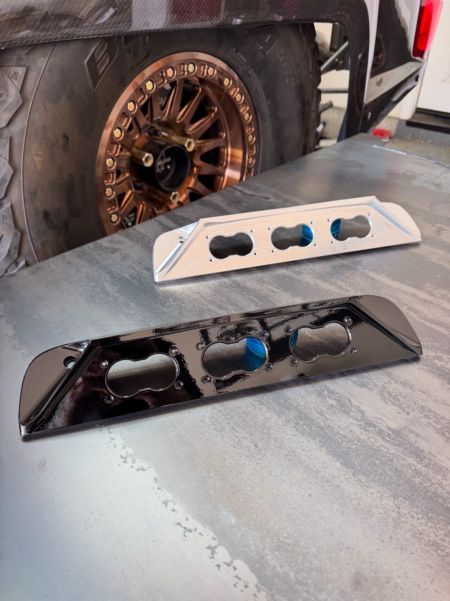 2014-2018 Silverado / Sierra billet chase light housing